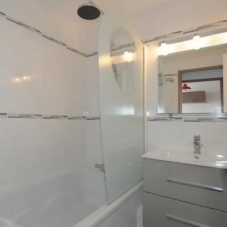 Apartment Boedette D 5 *
